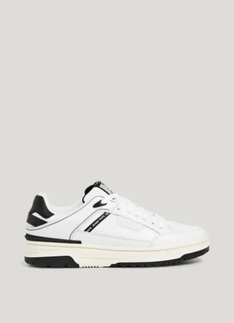 Sneakers in pelle con suola a conchiglia