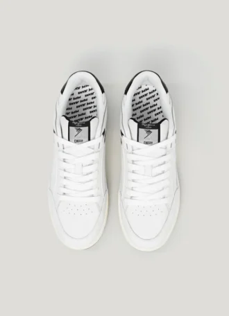 Sneakers in pelle con suola a conchiglia