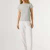 T-shirt a costine con logo ricamato T-shirt a costine con logo ricamato
