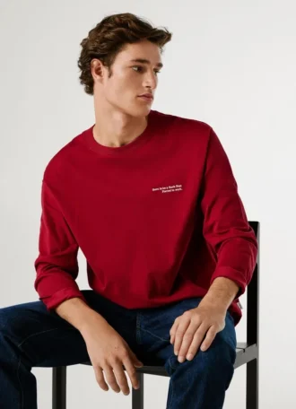 T-shirt a maniche lunghe dalla vestibilità comoda
