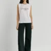 T-shirt con dettagli borchiati