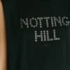 T-shirt con dettagli borchiati