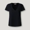 T-shirt con scollo a V e logo ricamato T-shirt con scollo a V e logo ricamato