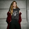 T-shirt con stampa artistica T-shirt con stampa artistica