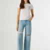 T-shirt con stampa artistica T-shirt con stampa artistica