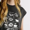 T-shirt con stampa artistica T-shirt con stampa artistica