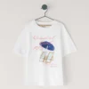 T-shirt con stampa grafica e vestibilità comoda T-shirt con stampa grafica e vestibilità comoda
