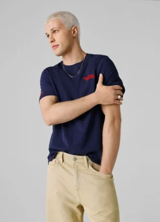 T-shirt con stampa logo e vestibilità regolare