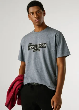 T-shirt con stampa logo e vestibilità regolare