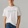 T-shirt con stampa logo e vestibilità regolare T-shirt con stampa logo e vestibilità regolare