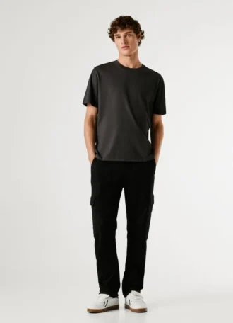 T-shirt con stampa logo e vestibilità regolare