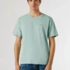 T-shirt con stampa logo e vestibilità regolare T-shirt con stampa logo e vestibilità regolare