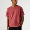 T-shirt con stampa logo e vestibilità regolare T-shirt con stampa logo e vestibilità regolare