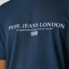 T-shirt con stampa logo e vestibilità regolare T-shirt con stampa logo e vestibilità regolare