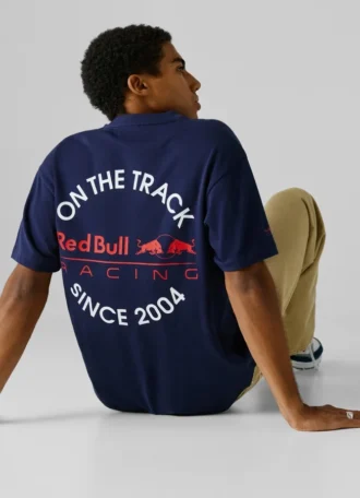 T-shirt con stampa sul retro e vestibilità comoda