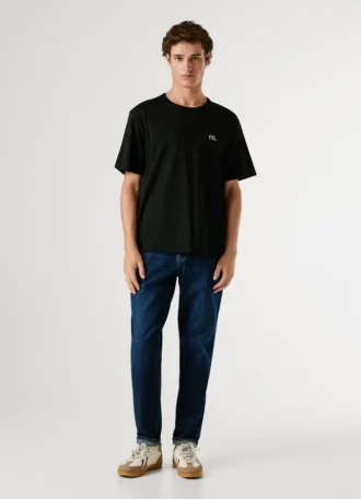 T-shirt con stampa sul retro e vestibilità comoda