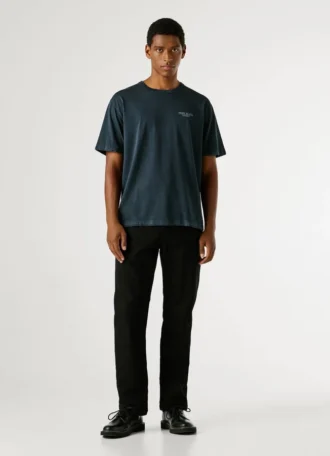T-shirt con stampa sul retro e vestibilità comoda
