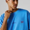 T-shirt dalla vestibilità ampia con stampa sul retro T-shirt dalla vestibilità ampia con stampa sul retro