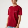 T-shirt dalla vestibilità comoda con tasca frontale