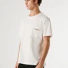 T-shirt dalla vestibilità comoda con tasca frontale