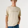 T-shirt dalla vestibilità regolare con logo ricamato T-shirt dalla vestibilità regolare con logo ricamato