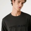 T-shirt dalla vestibilità regolare con logo ricamato T-shirt dalla vestibilità regolare con logo ricamato