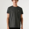 T-shirt slim fit con stampa logo T-shirt slim fit con stampa logo