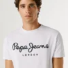 T-shirt slim fit con stampa logo T-shirt slim fit con stampa logo