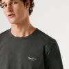 T-shirt slim fit con stampa logo T-shirt slim fit con stampa logo